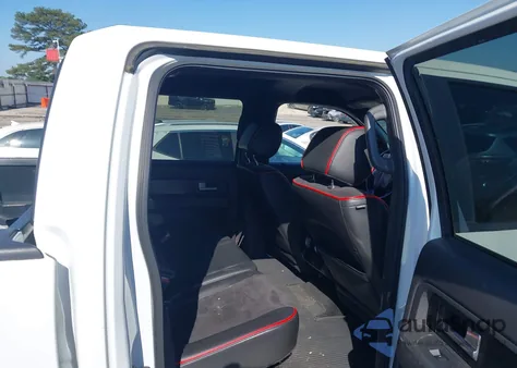 2014 Ford F-150 Fx4 z USA, uszkodzony, nr VIN 1FTFW1EF6EFB77927